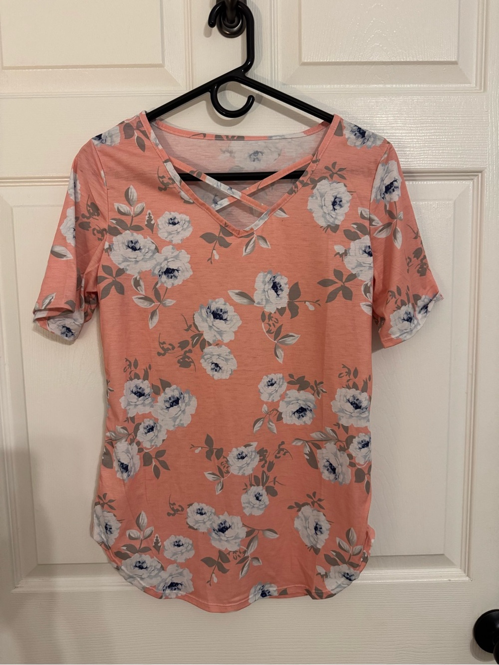 Floral Crisscross V-Neck Short Sleeve Top - Coral